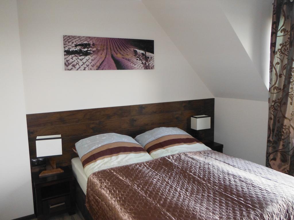 Willa Dabrowa Dąbrówno Chambre photo